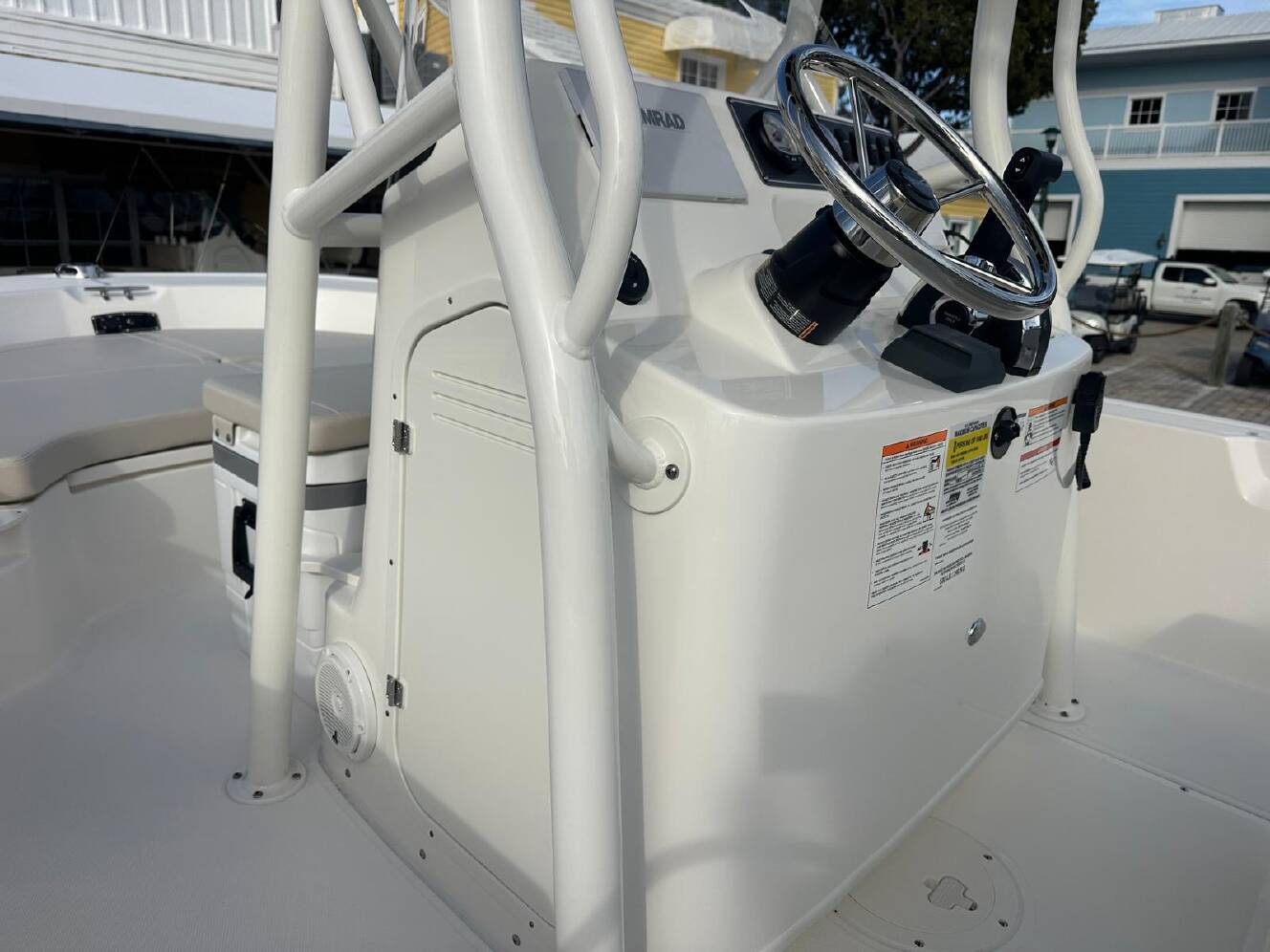 A photo of this 2026 Boston Whaler 190 Montauk