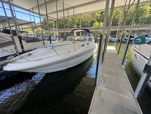 2007 Sea Ray 320 SUNDANCER in osage beach MO