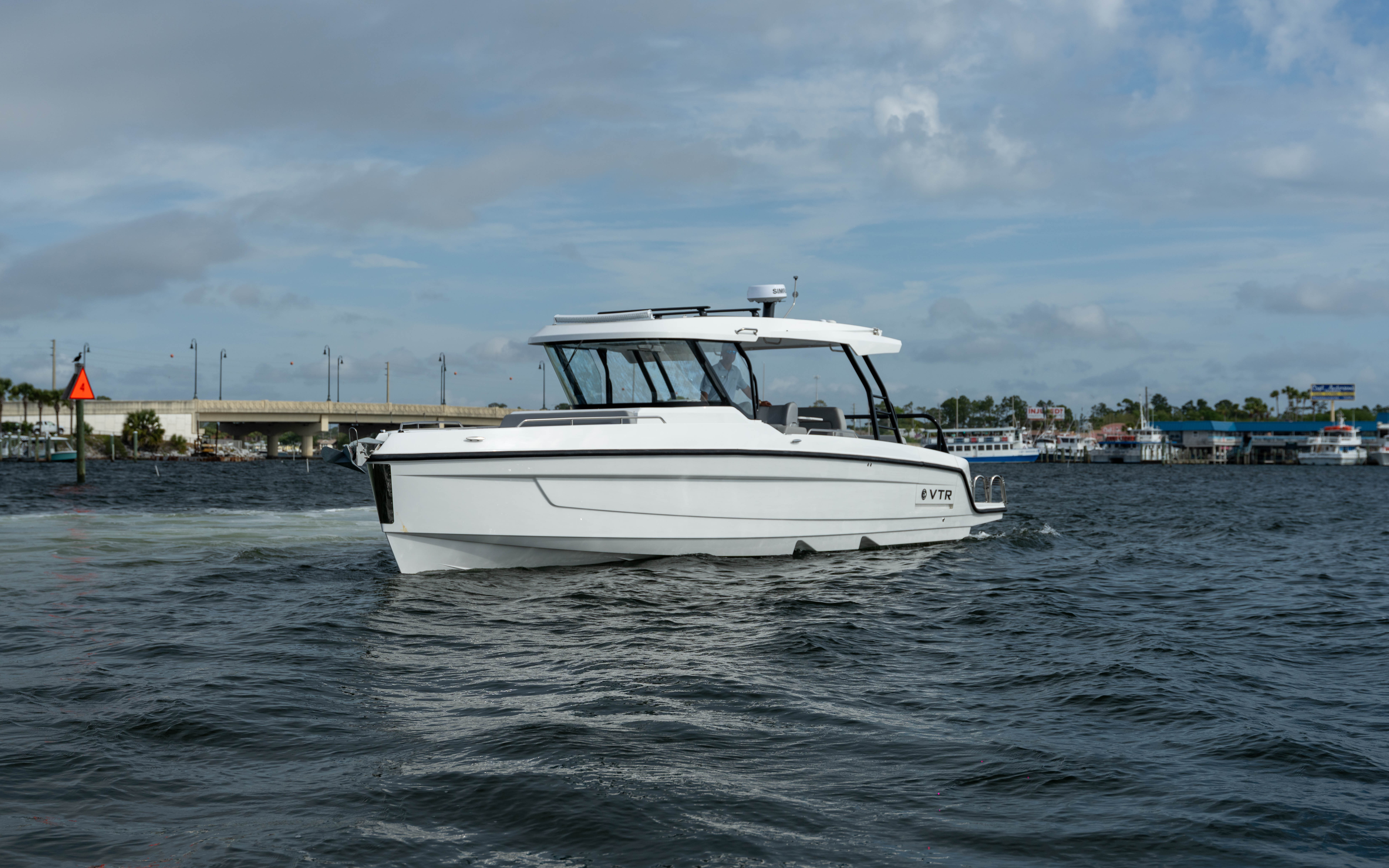 2026 Cruisers Yachts 38 VTR in panama city FL