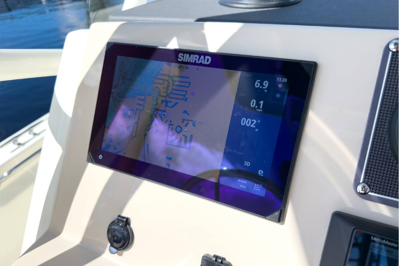 A photo of this 2026 Boston Whaler 210 Montauk