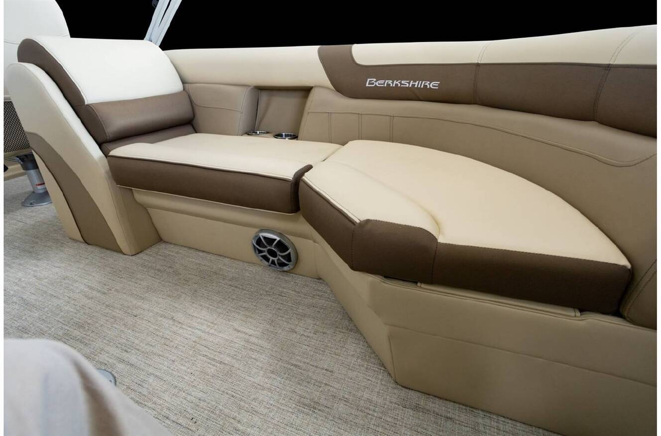 A photo of this 2023 Berkshire Pontoons CTS Series 24RFX CTS