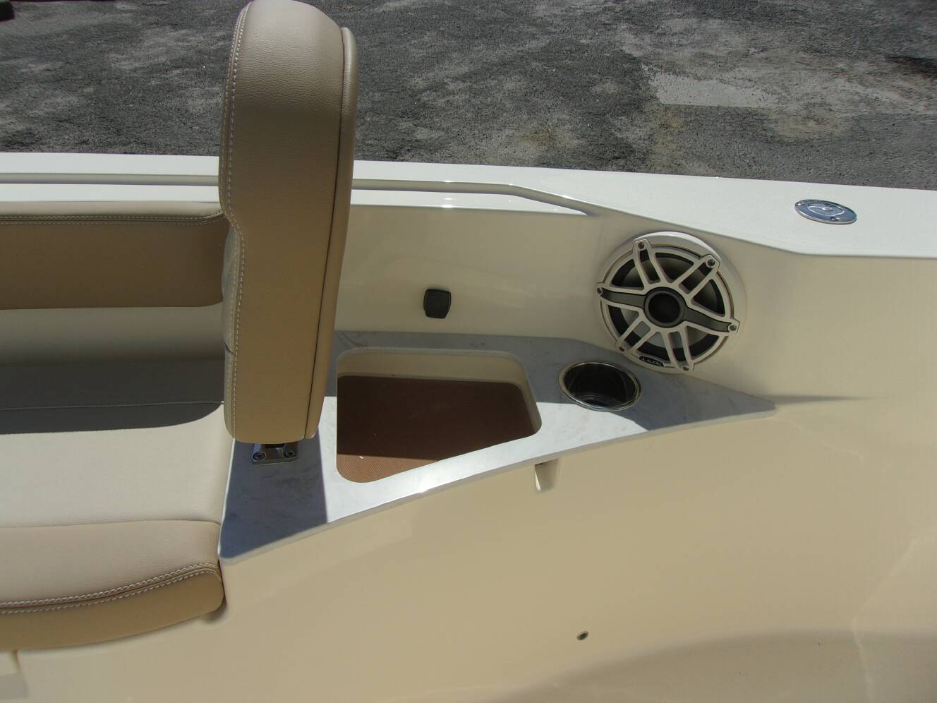 A photo of this 2025 Scout Boat Company 261 XSS