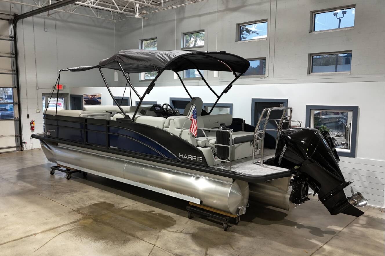 A photo of this 2026 Harris Cruiser 250