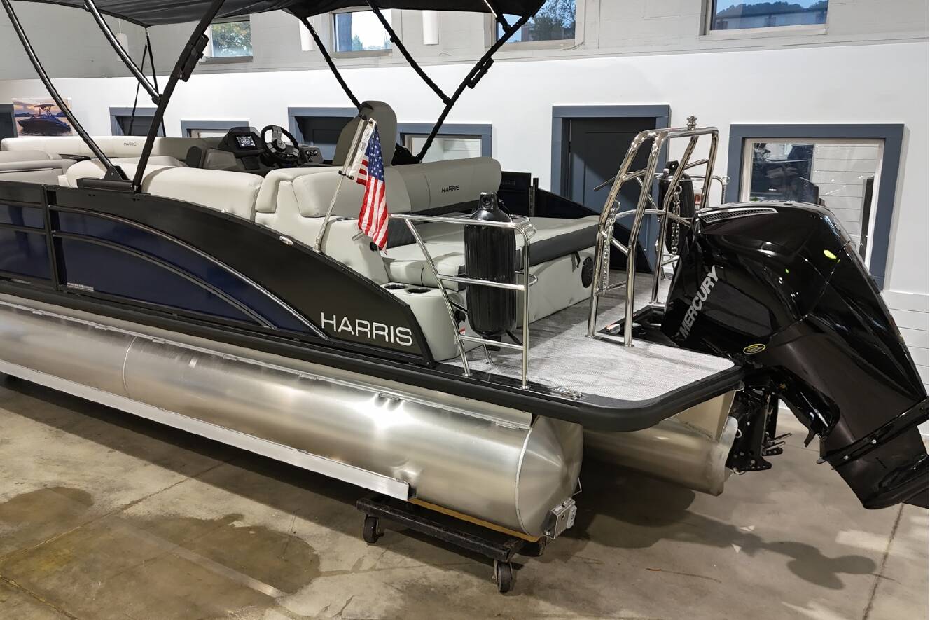 A photo of this 2026 Harris Cruiser 250