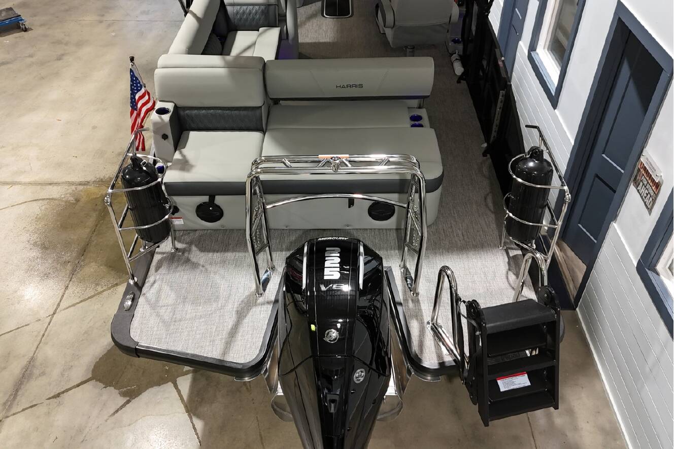 A photo of this 2026 Harris Cruiser 250