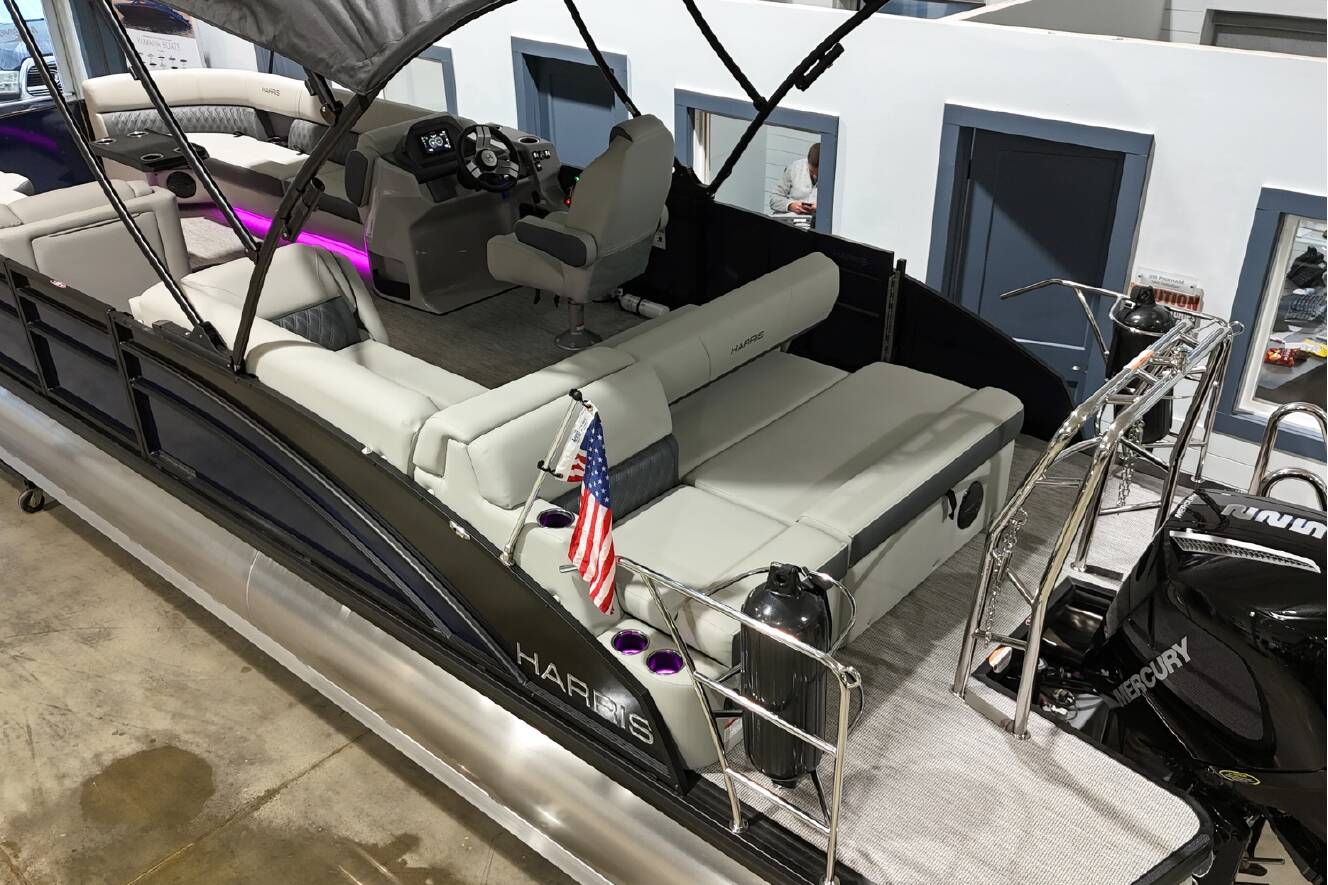A photo of this 2026 Harris Cruiser 250