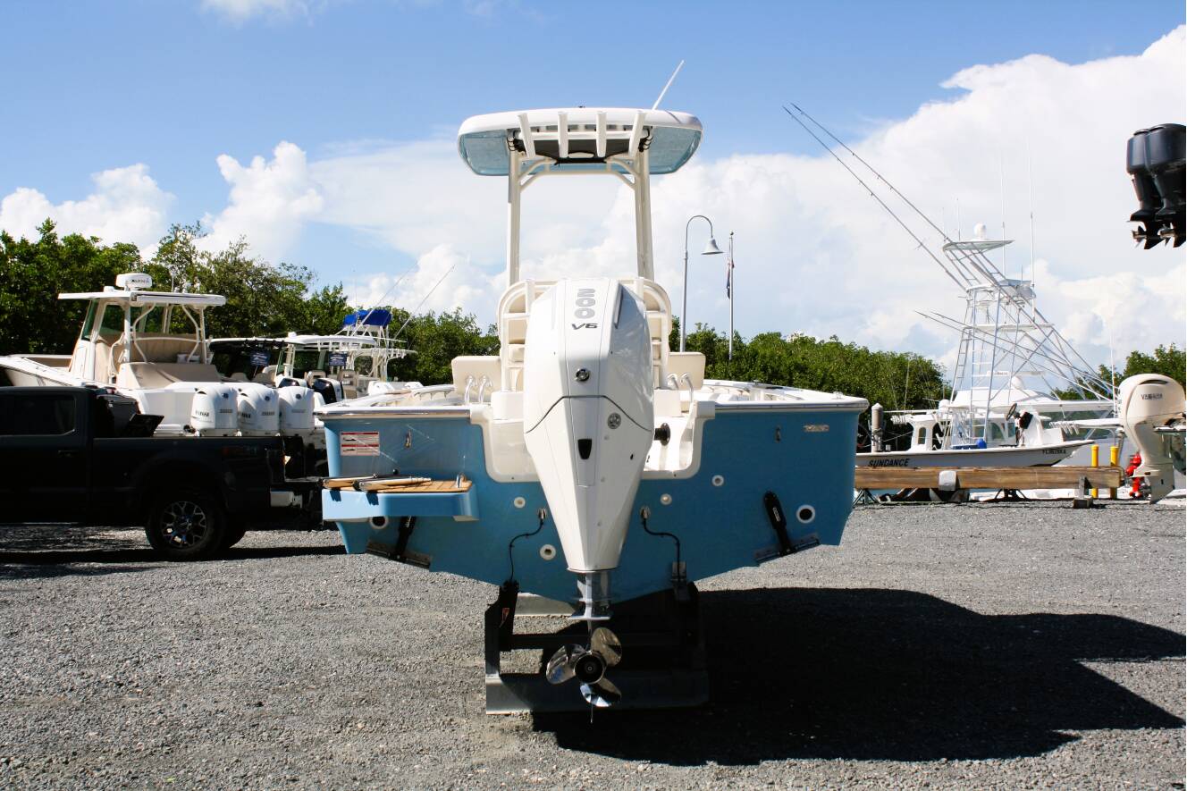 A photo of this 2026 Boston Whaler 210 Montauk