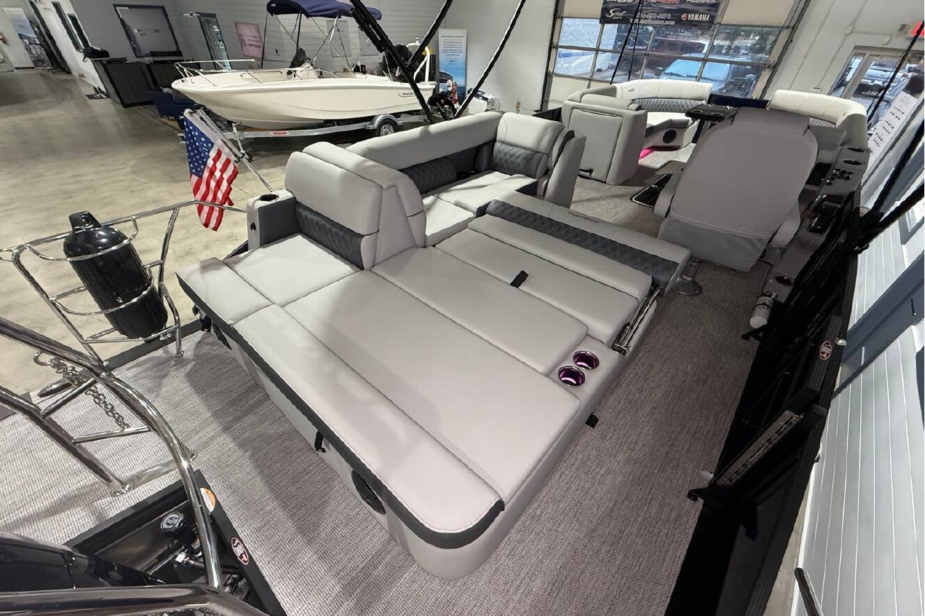 A photo of this 2026 Harris Cruiser 250