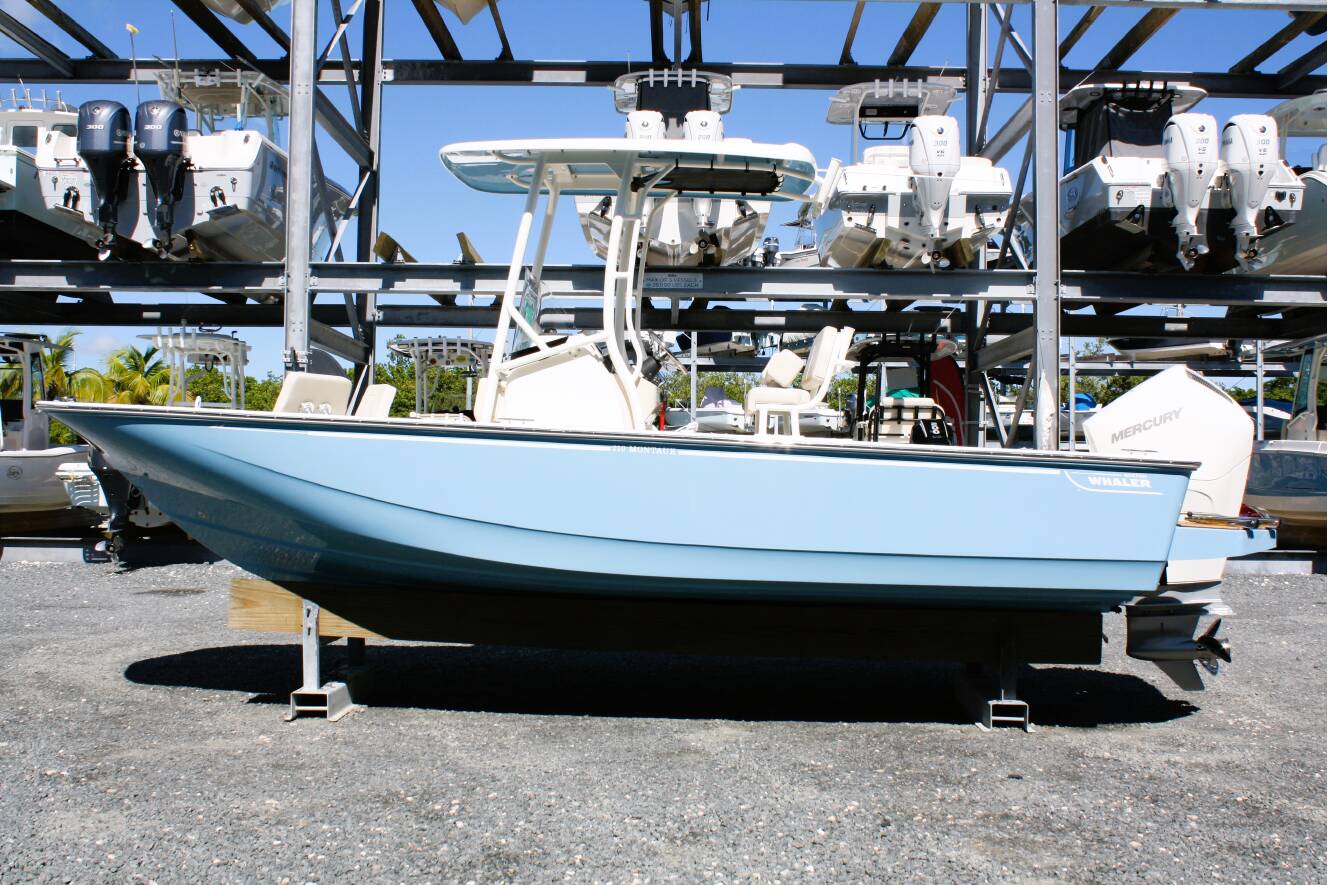 A photo of this 2026 Boston Whaler 210 Montauk