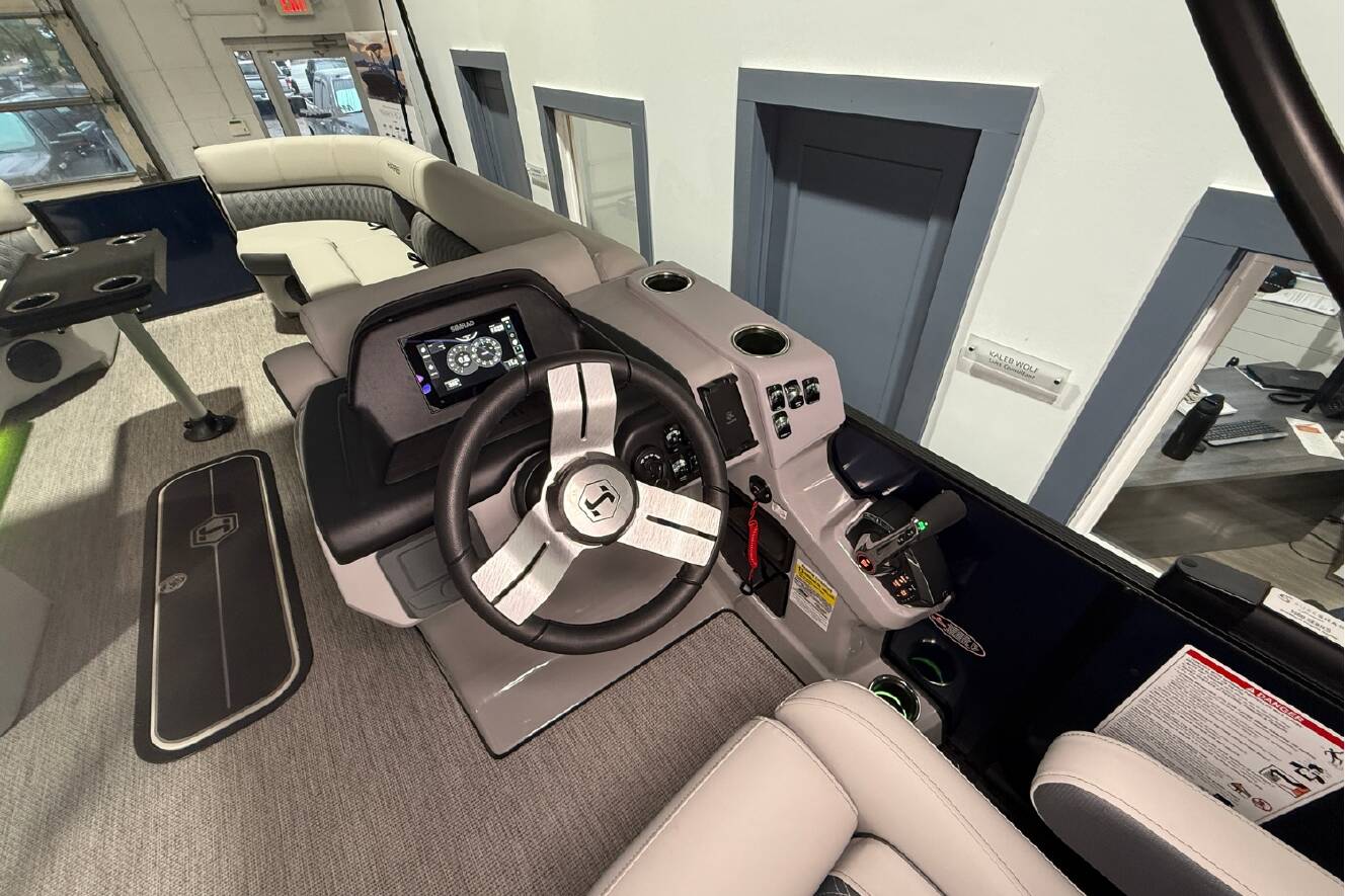 A photo of this 2026 Harris Cruiser 250