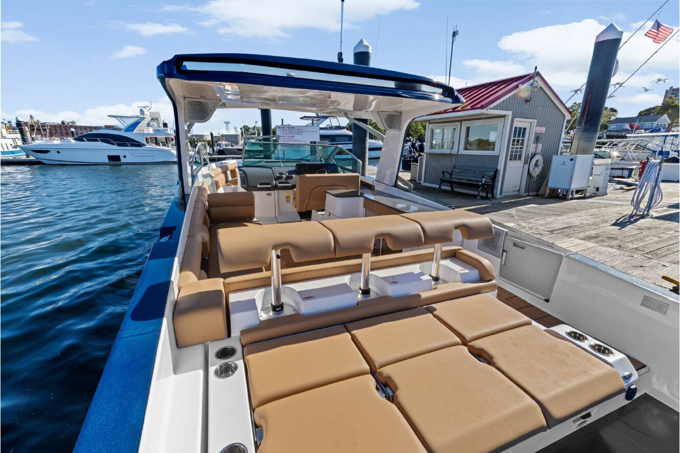 A photo of this 2022 Aviara AV36