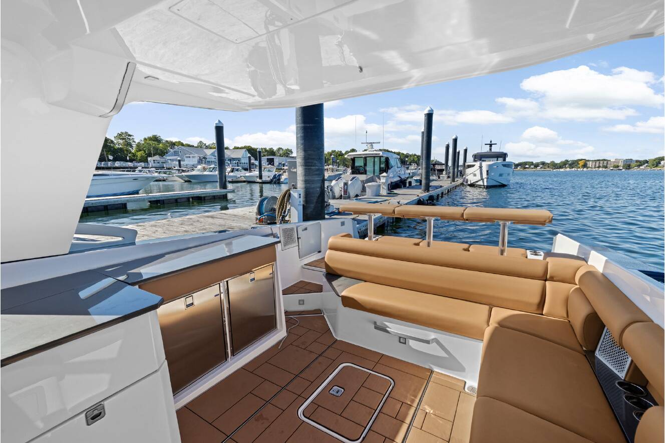 A photo of this 2022 Aviara AV36