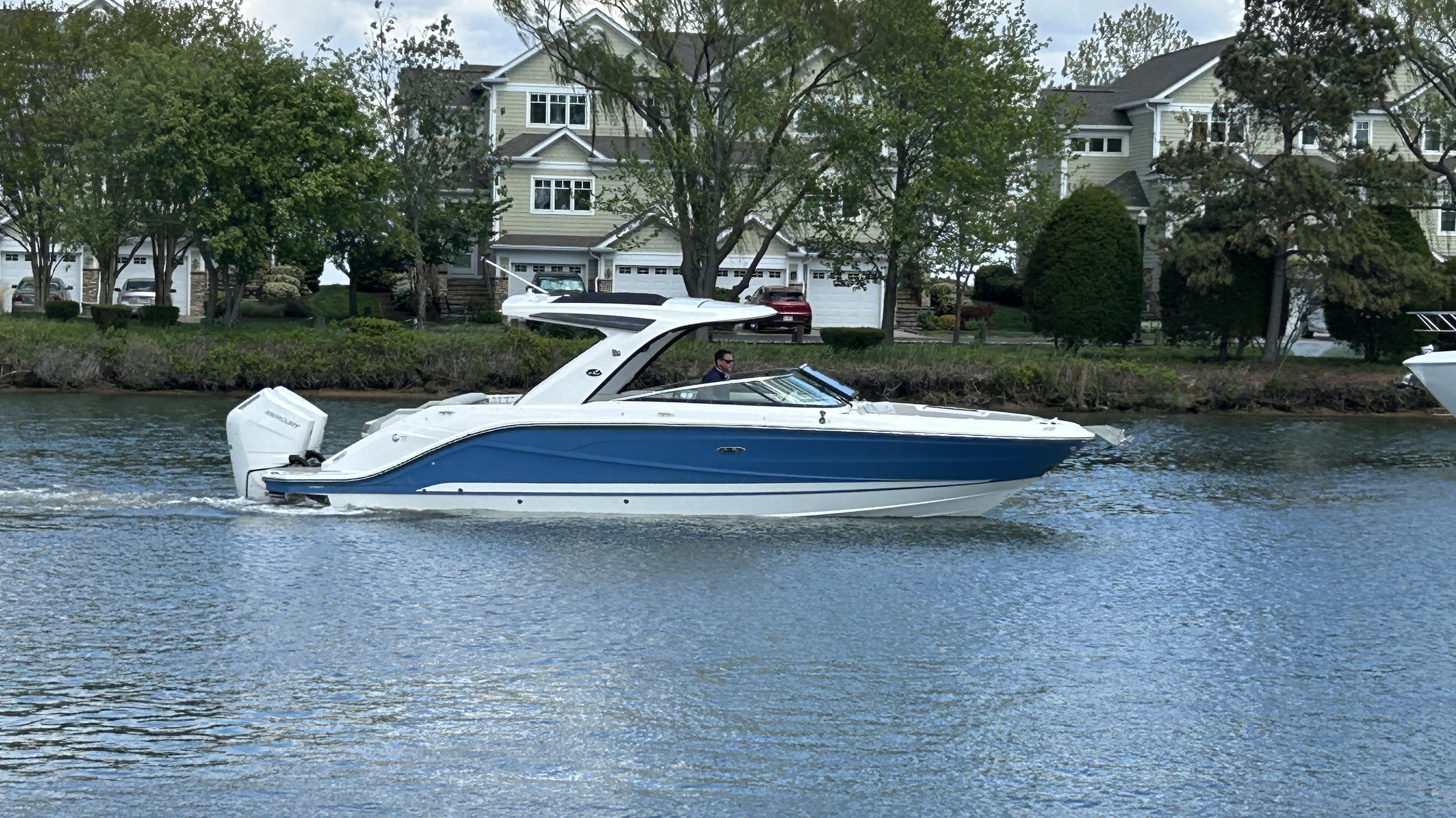 2026 Sea Ray SLX 310 Outboard W 230 in grasonville MD