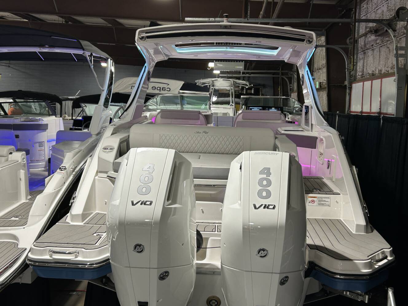 A photo of this 2026 Sea Ray SLX 310 Outboard