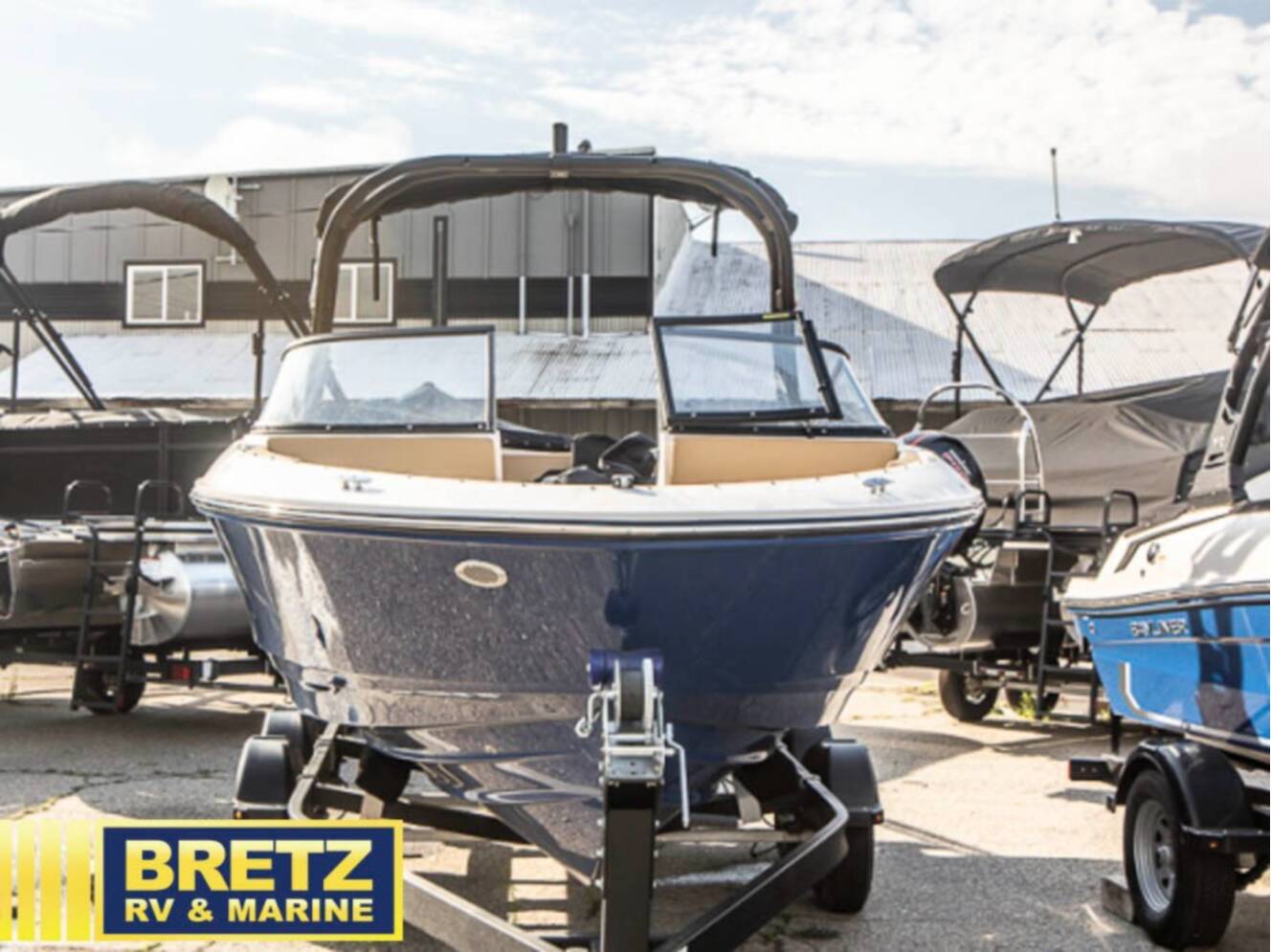 A photo of this 2025 Bayliner V 201