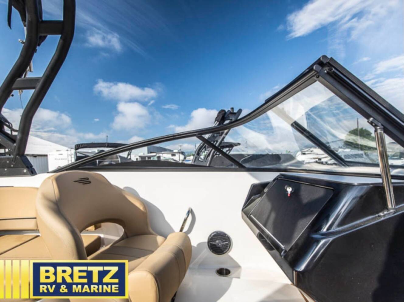 A photo of this 2025 Bayliner V 201