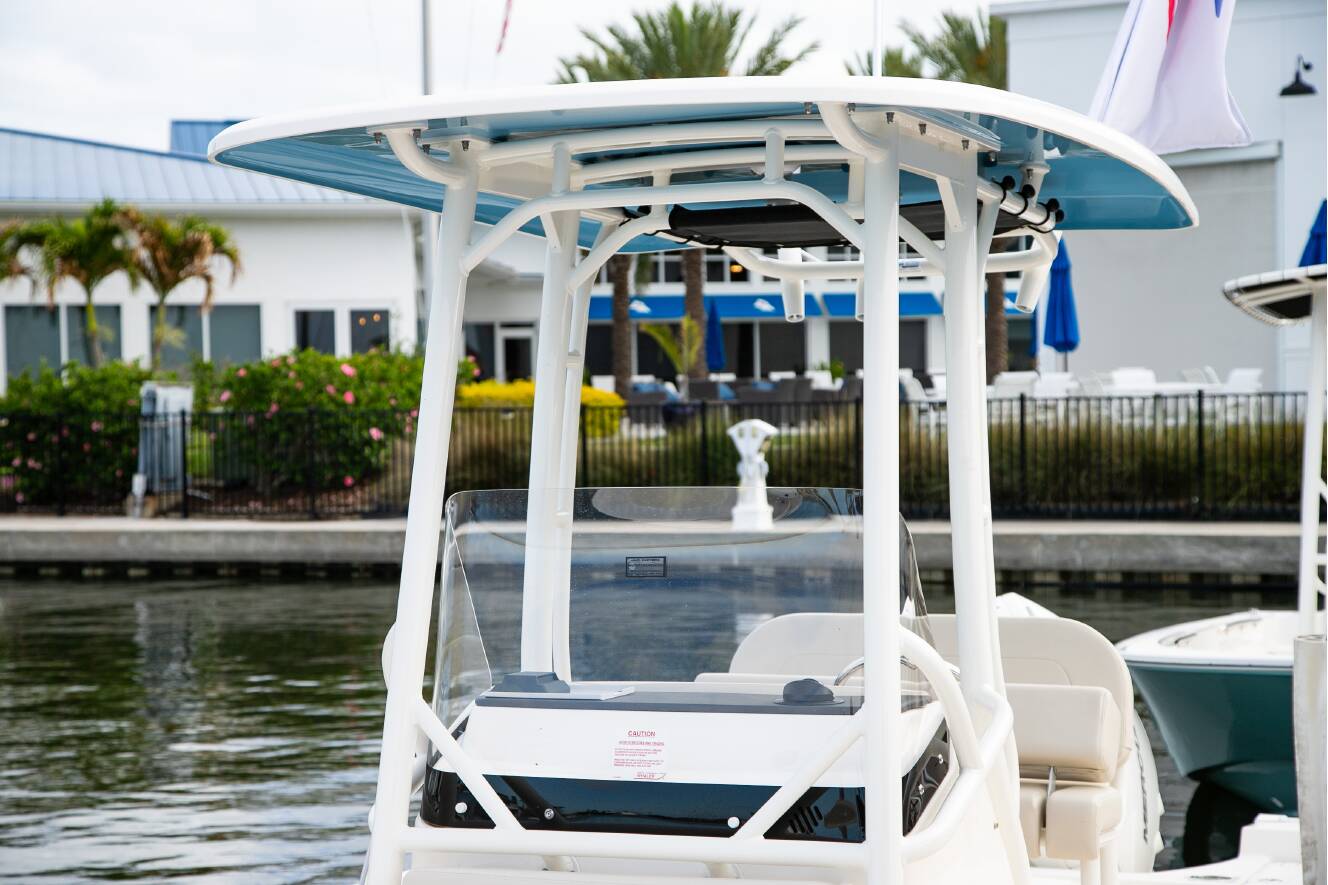 A photo of this 2026 Boston Whaler 210 Montauk