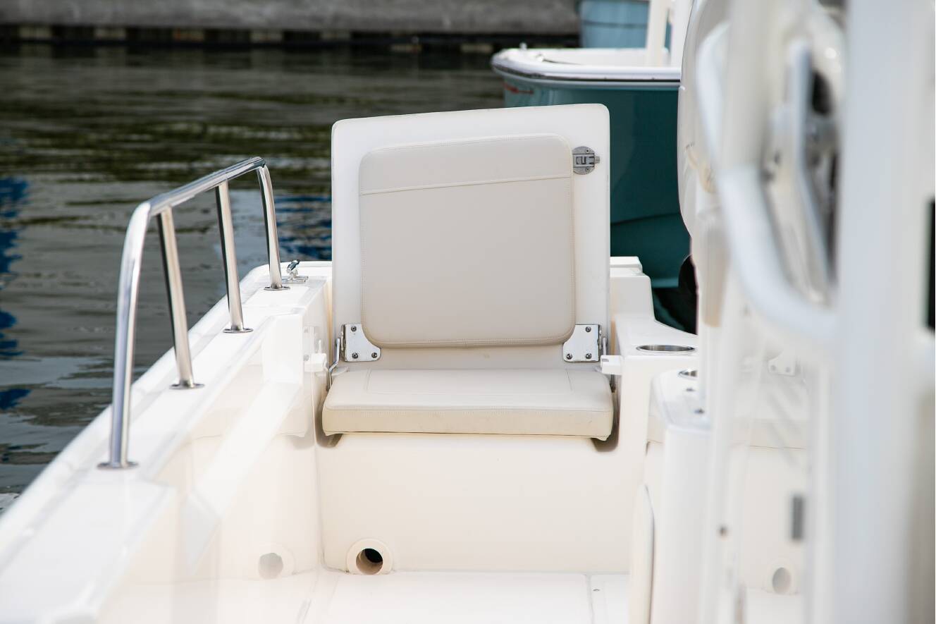 A photo of this 2026 Boston Whaler 210 Montauk