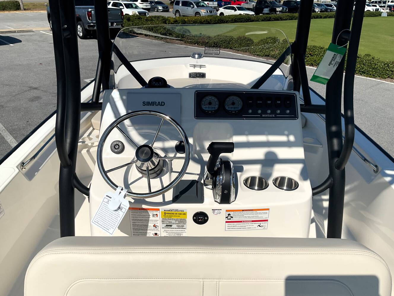 A photo of this 2026 Boston Whaler 190 Montauk