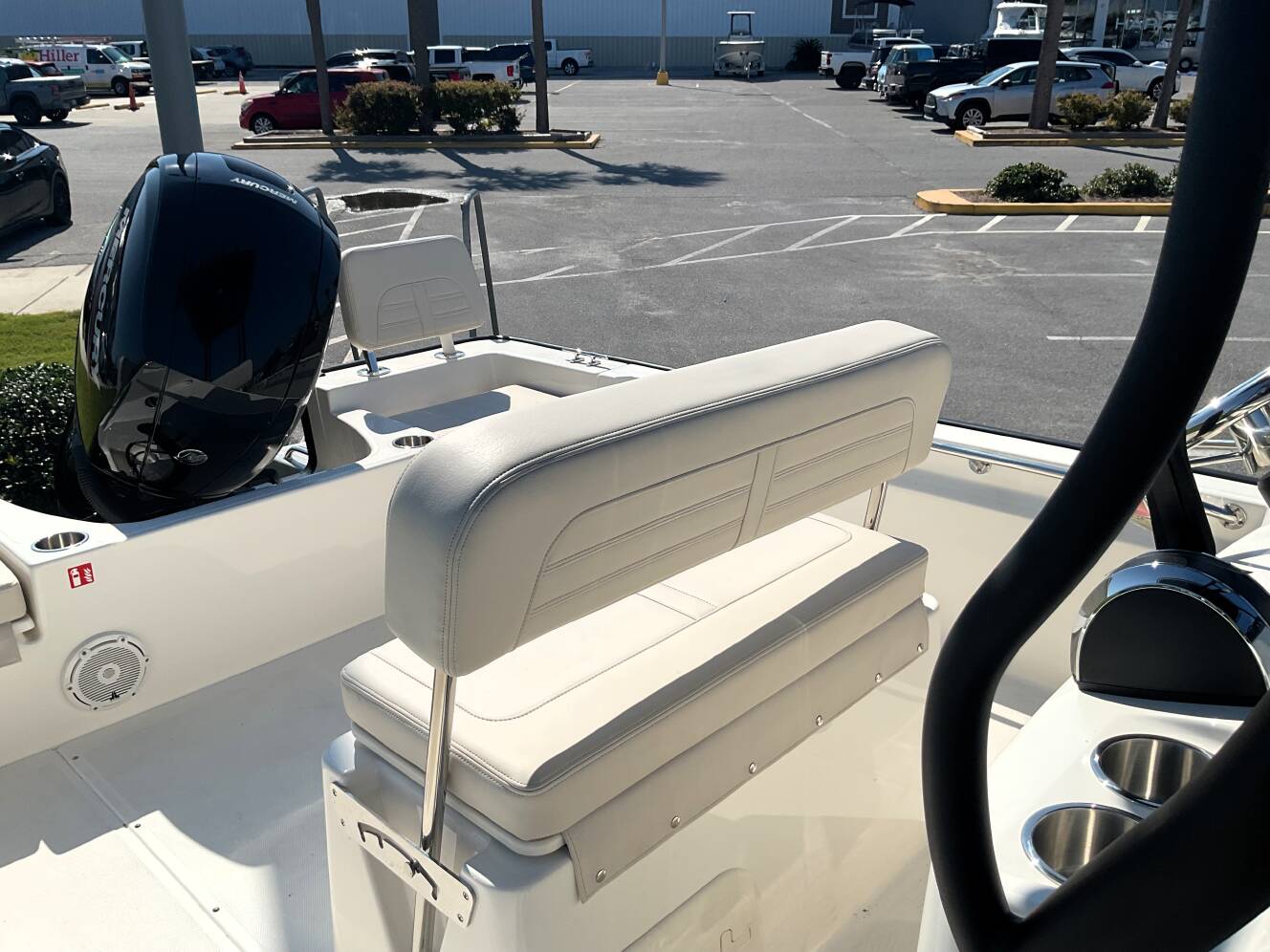 A photo of this 2026 Boston Whaler 190 Montauk