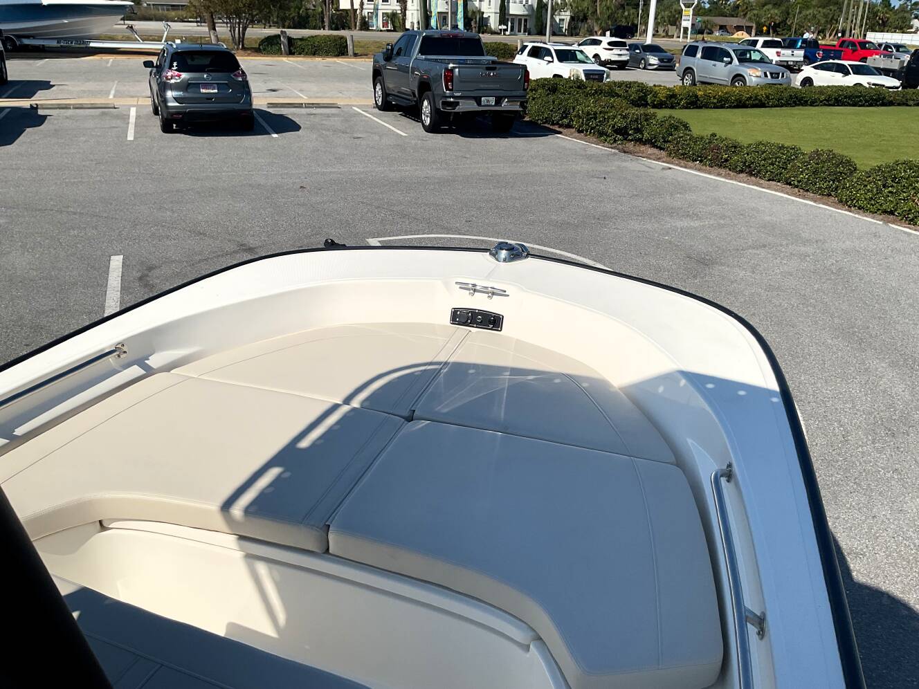 A photo of this 2026 Boston Whaler 190 Montauk