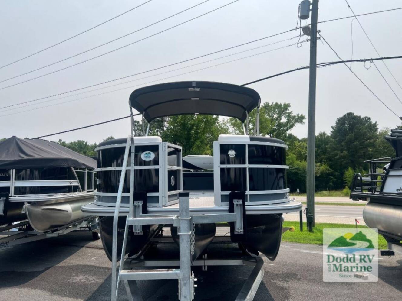 A photo of this 2026 South Bay Pontoons 200 Series S224UL
