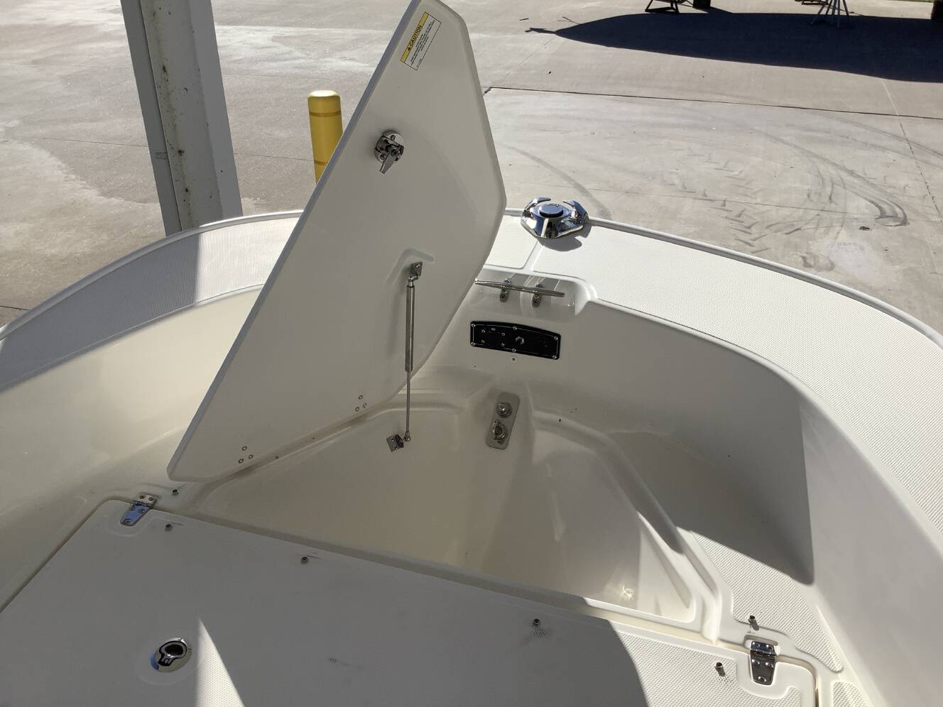 A photo of this 2026 Boston Whaler 170 Montauk