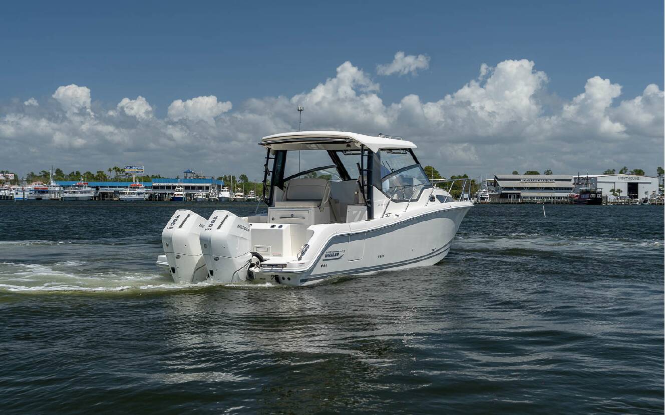 A photo of this 2026 Boston Whaler 325 Conquest