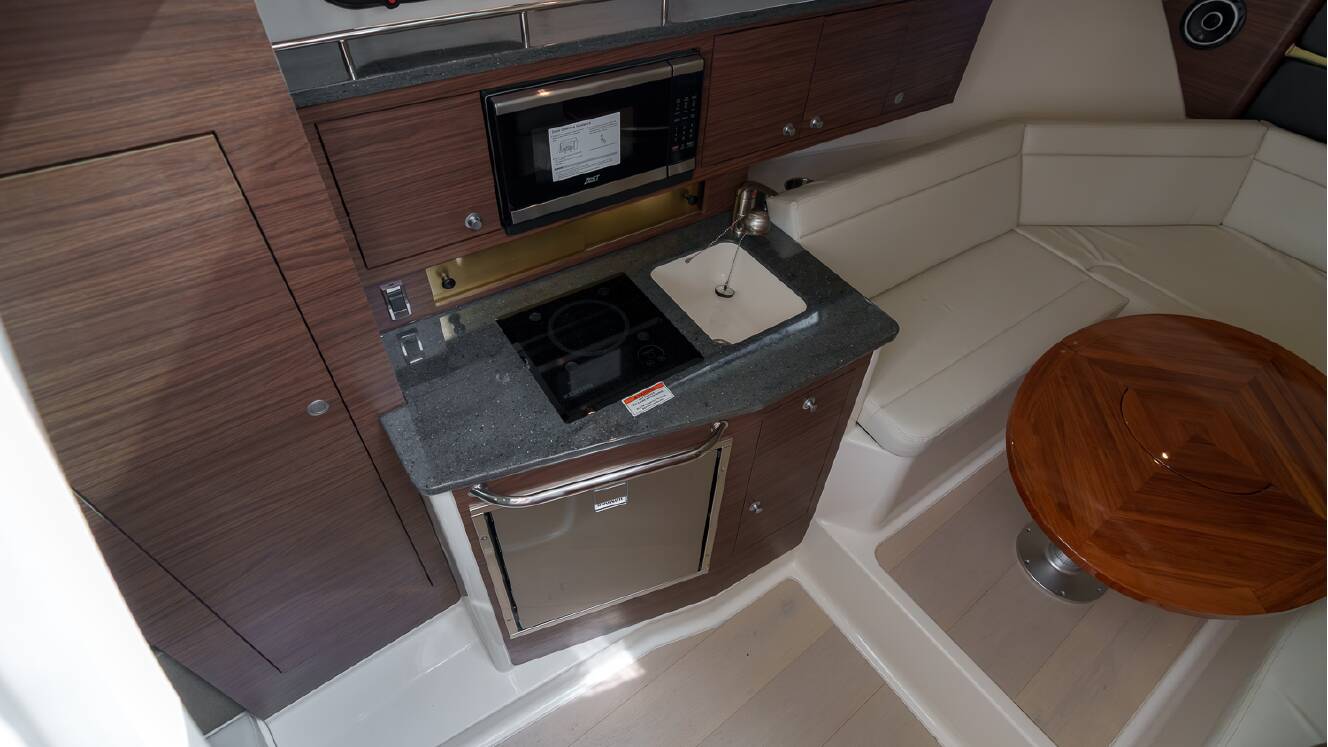 A photo of this 2026 Boston Whaler 325 Conquest