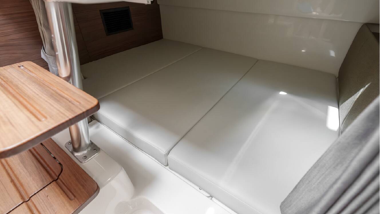 A photo of this 2026 Boston Whaler 325 Conquest