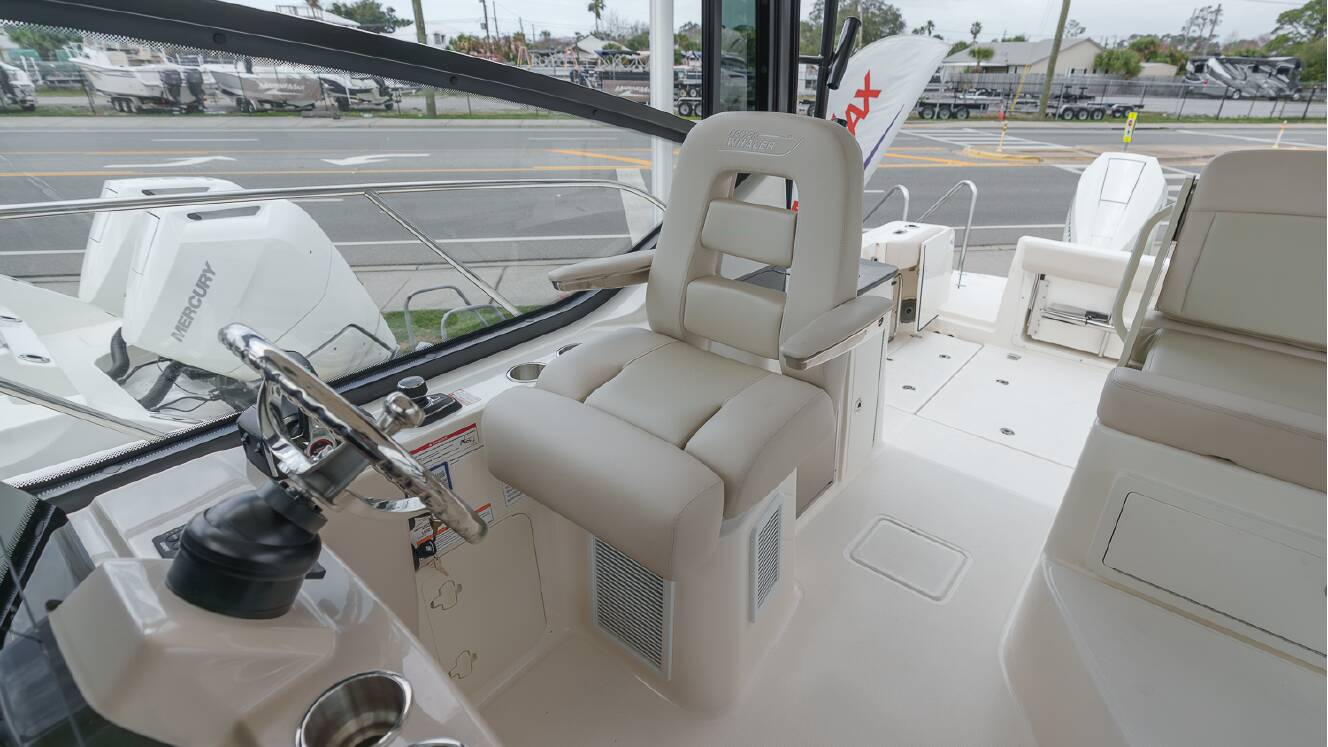 A photo of this 2026 Boston Whaler 325 Conquest