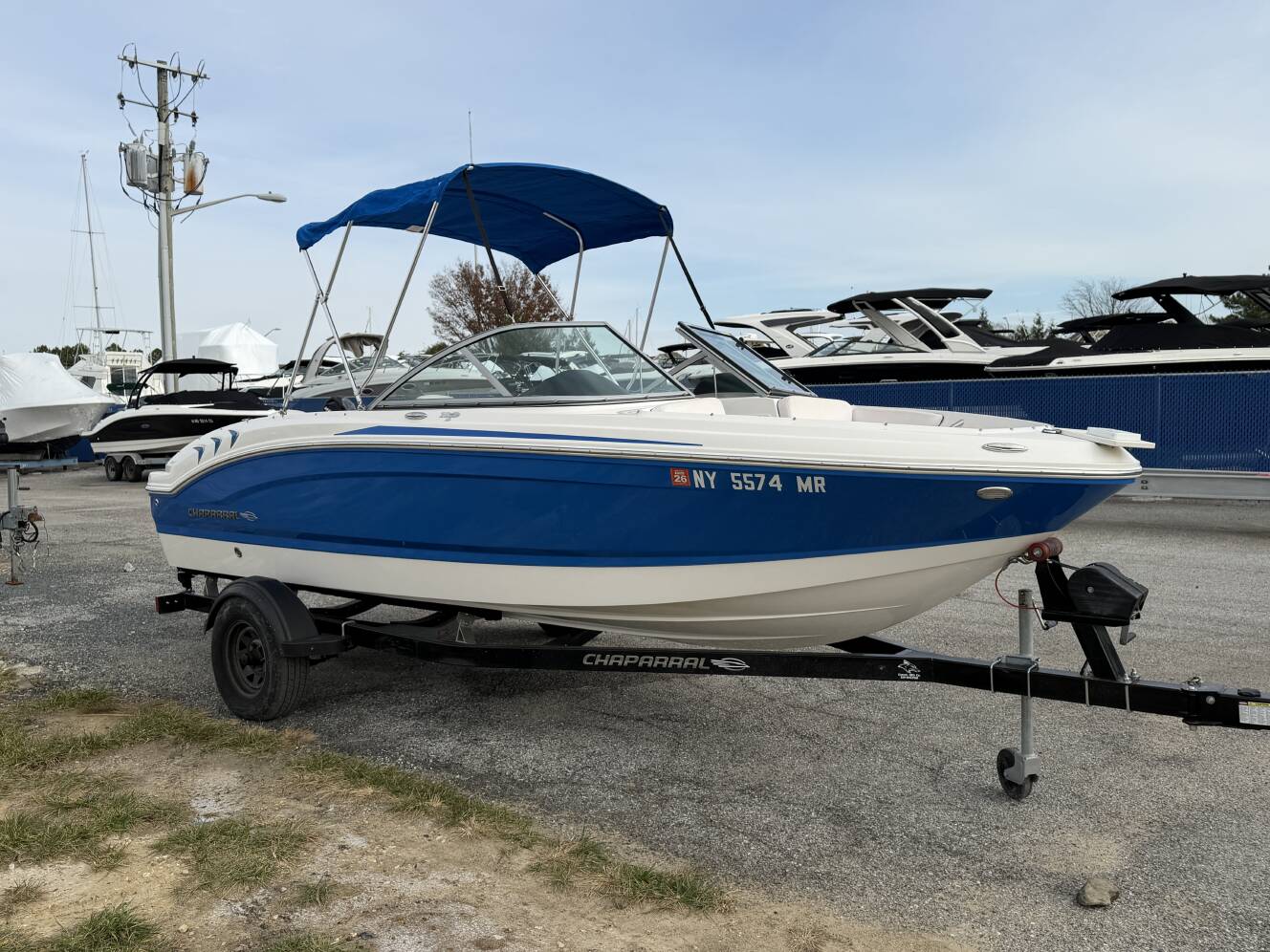 A photo of this 2019 Chaparral 19 FISH AND SKI