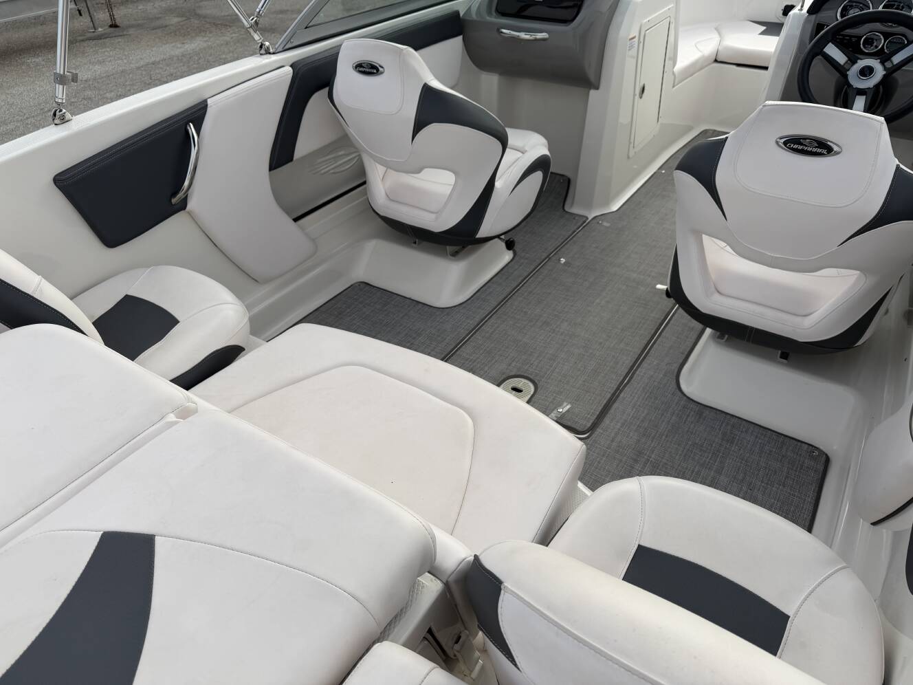 A photo of this 2019 Chaparral 19 FISH AND SKI