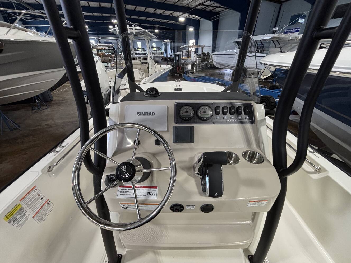 A photo of this 2026 Boston Whaler 210 Montauk
