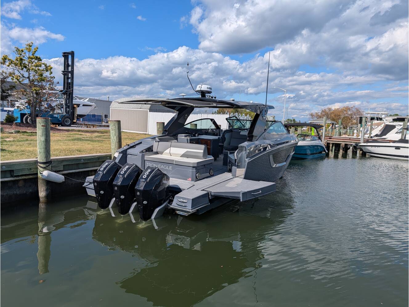 A photo of this 2024 Cruisers Yachts 38 GLS-OB