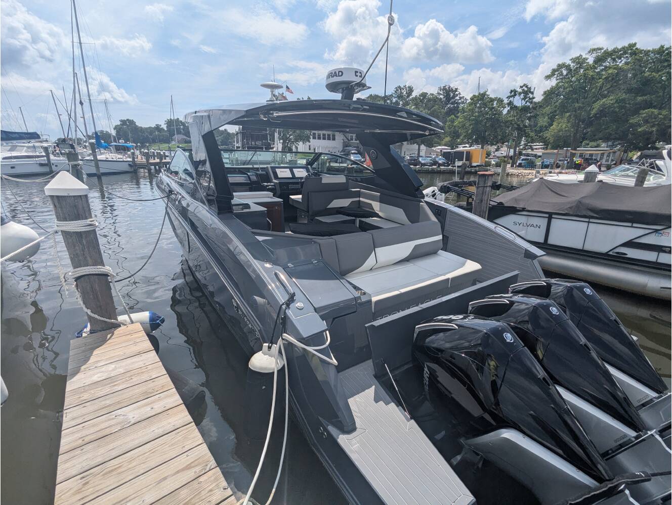 A photo of this 2024 Cruisers Yachts 38 GLS-OB