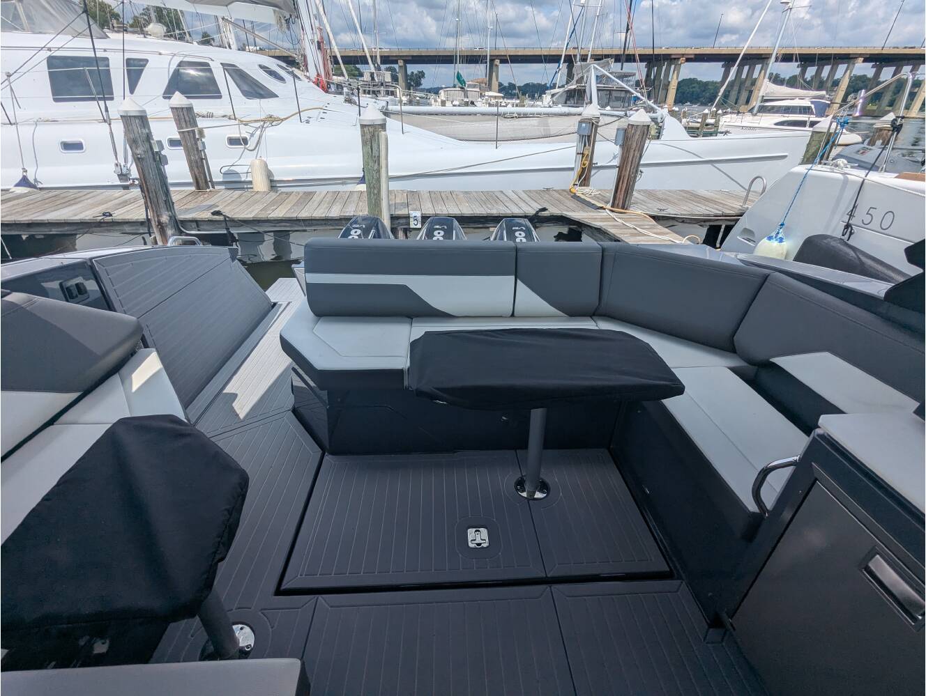 A photo of this 2024 Cruisers Yachts 38 GLS-OB