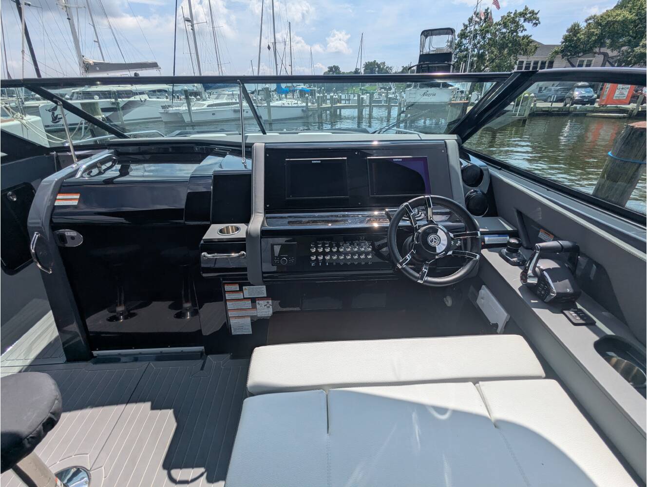 A photo of this 2024 Cruisers Yachts 38 GLS-OB