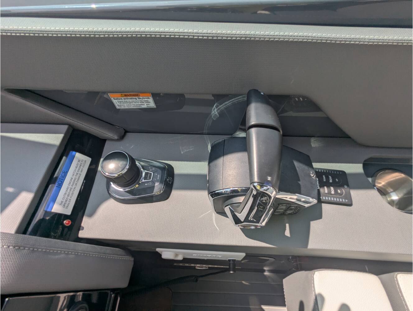 A photo of this 2024 Cruisers Yachts 38 GLS-OB