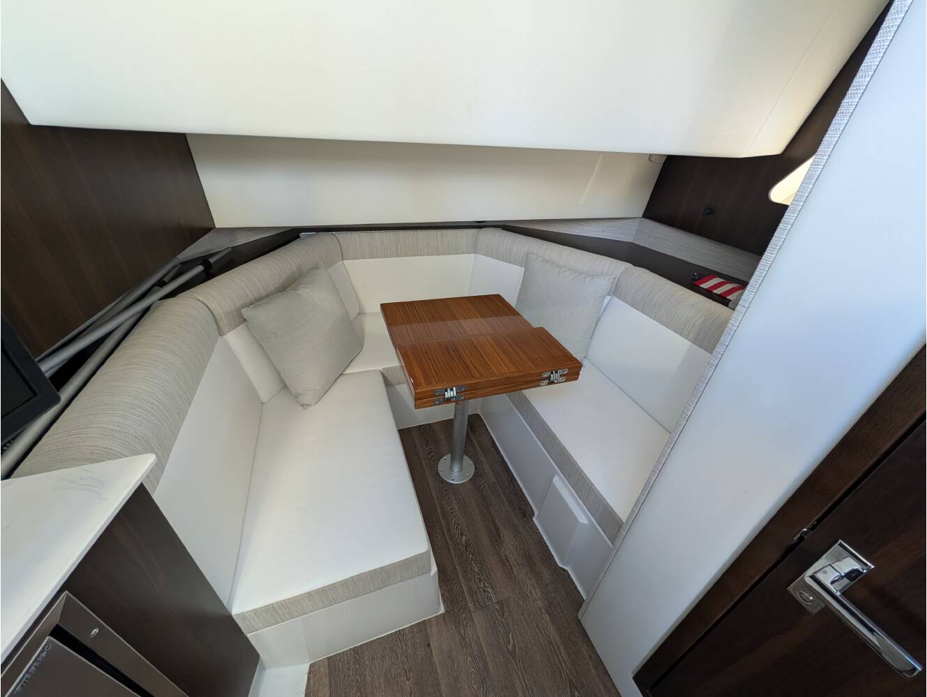 A photo of this 2024 Cruisers Yachts 38 GLS-OB