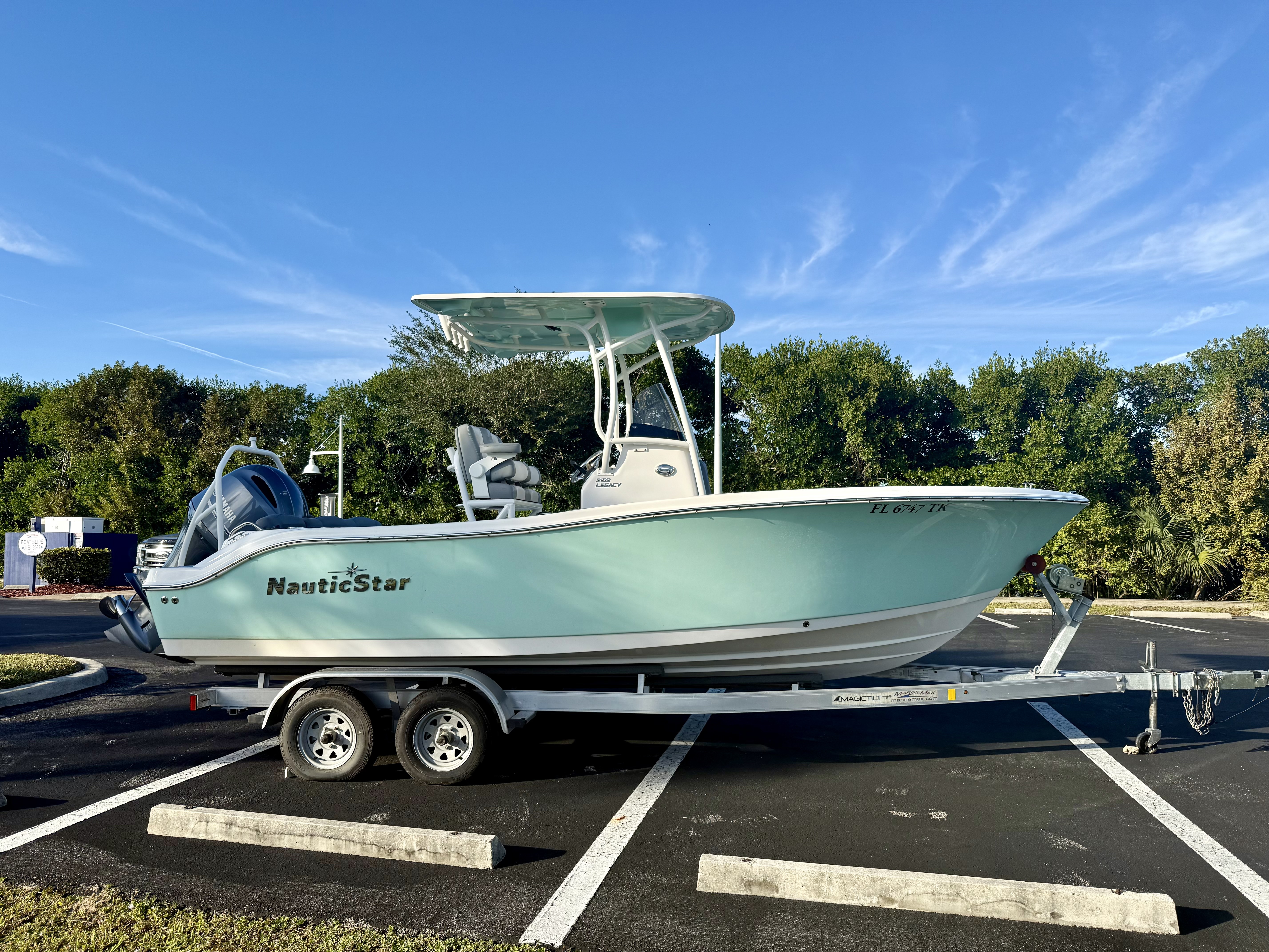 Used 2023 Nauticstar 2102 Legacy For Sale in Fort Myers, FL