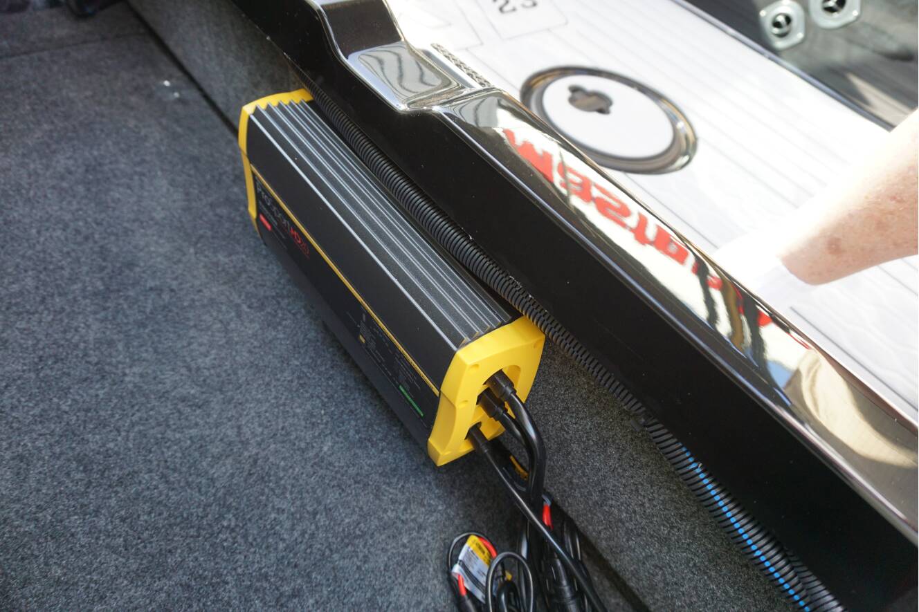 A photo of this 2025 Mastercraft XT23