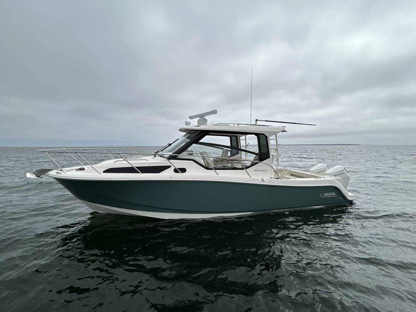 A photo of this 2026 Boston Whaler 325 Conquest