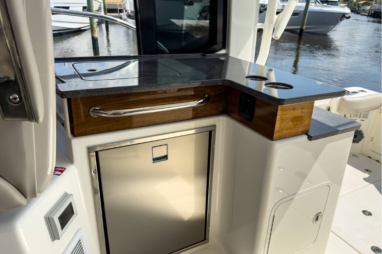 A photo of this 2026 Boston Whaler 365 Conquest