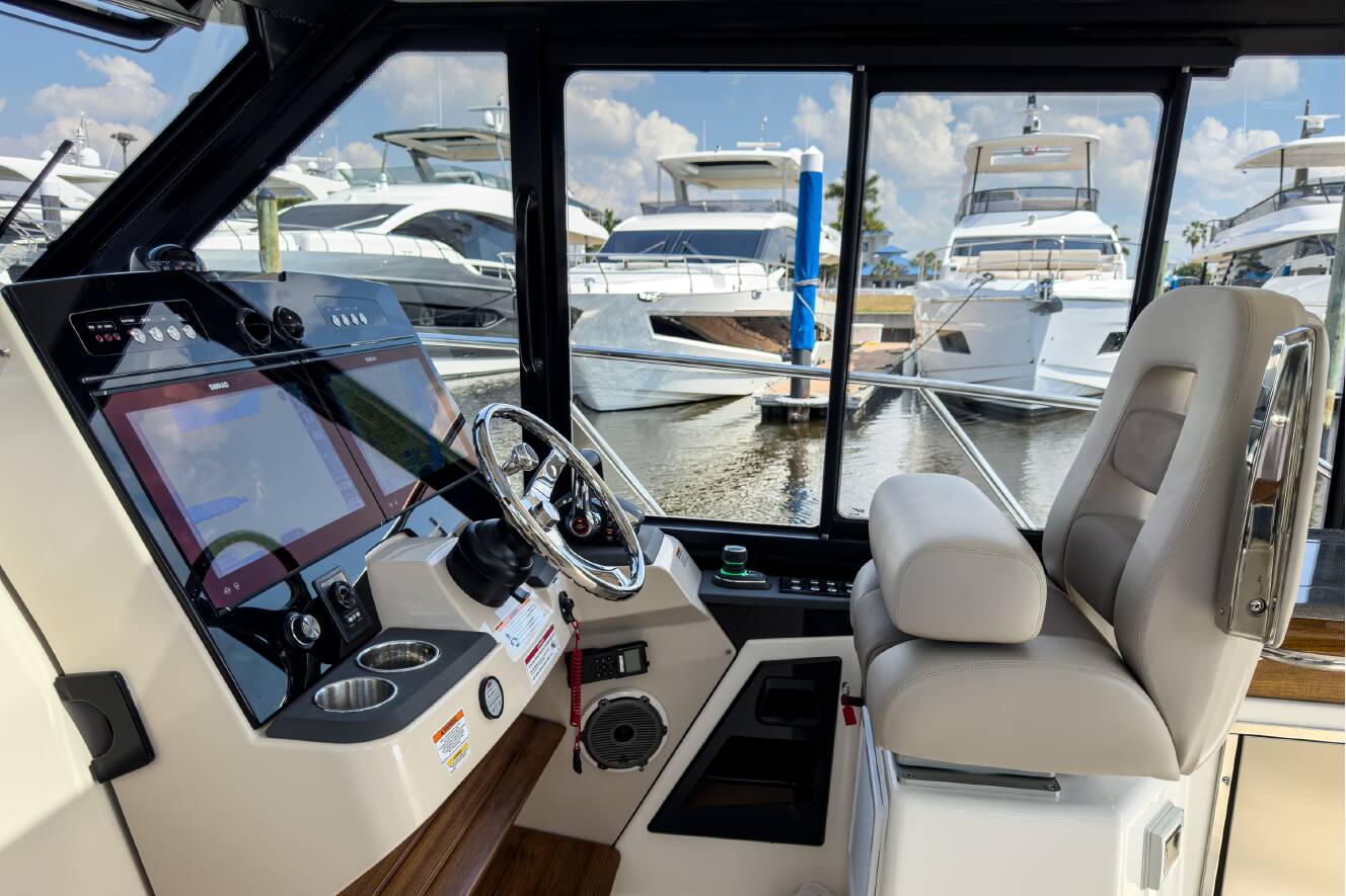 A photo of this 2026 Boston Whaler 365 Conquest