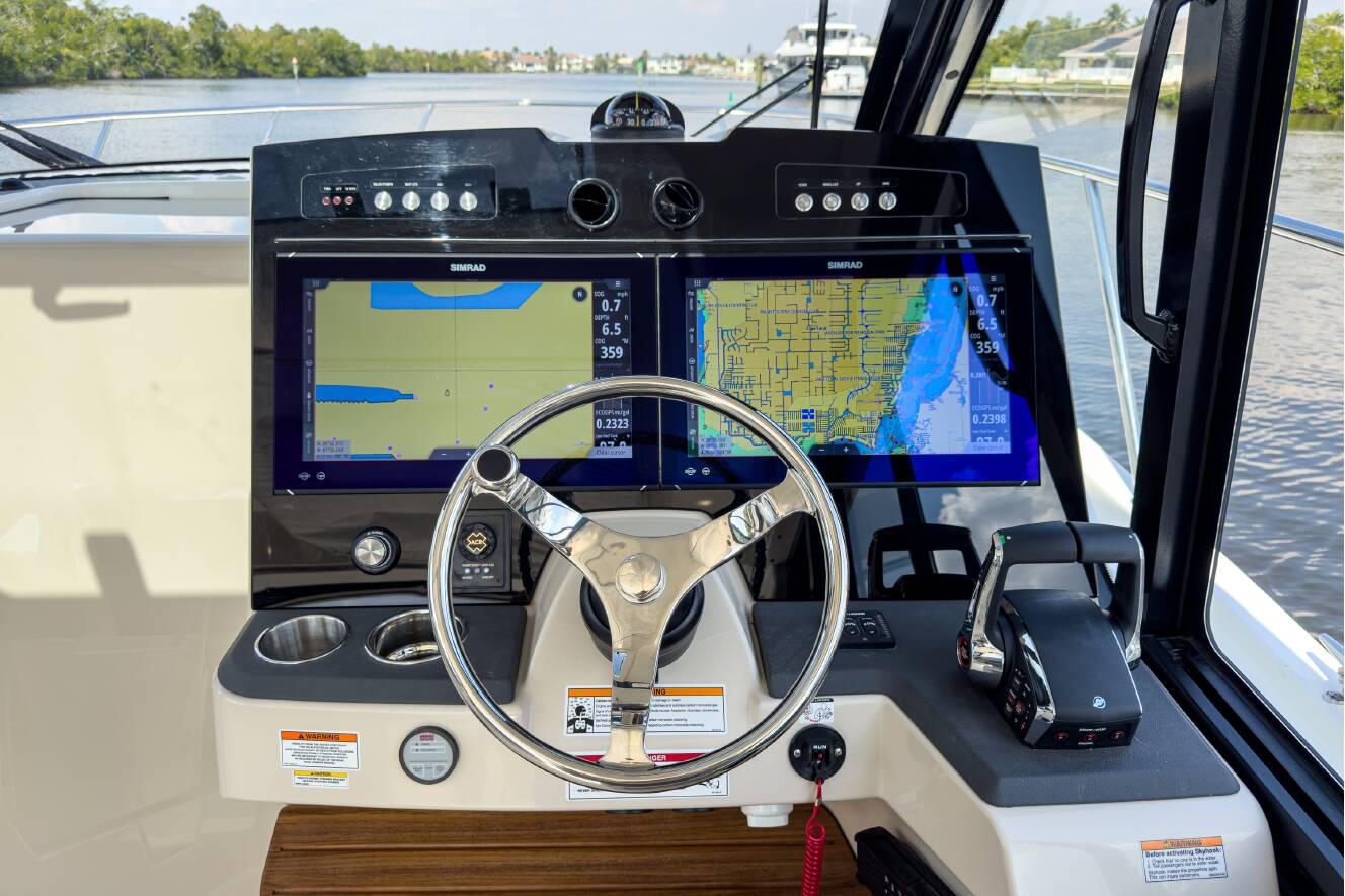 A photo of this 2026 Boston Whaler 365 Conquest