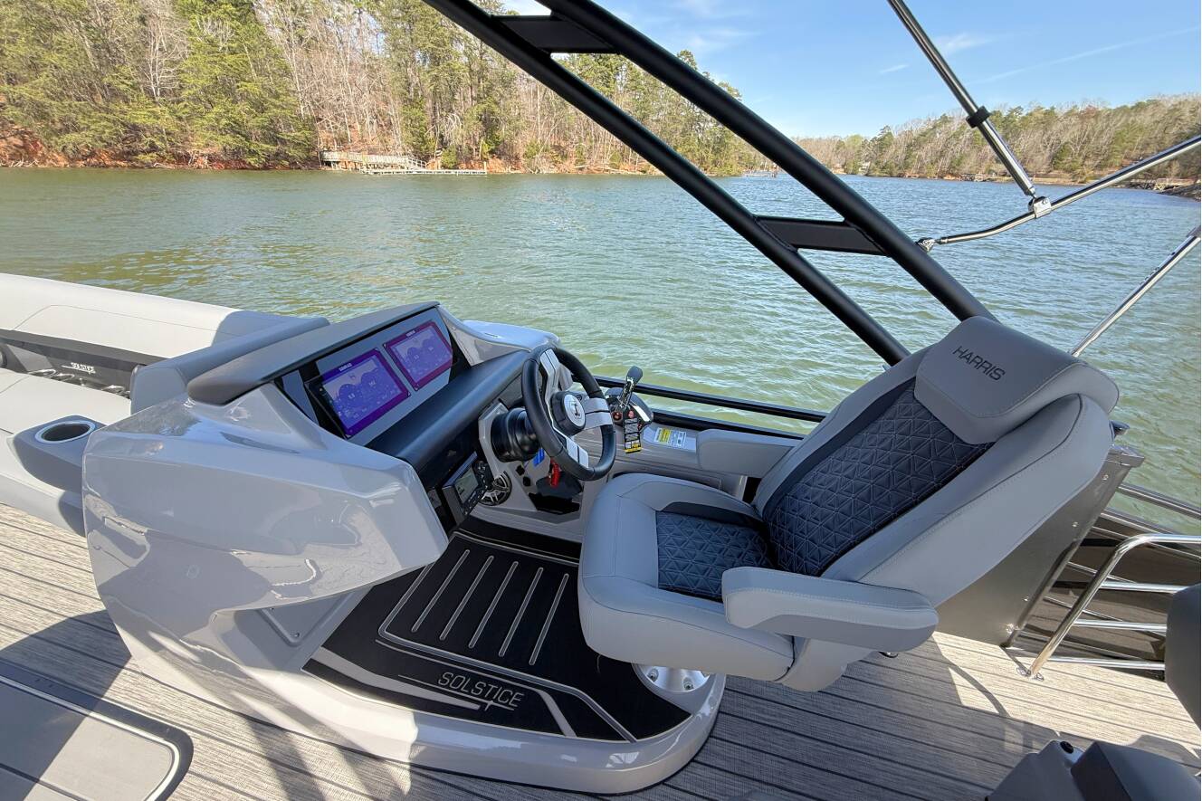 A photo of this 2026 Harris Solstice 250