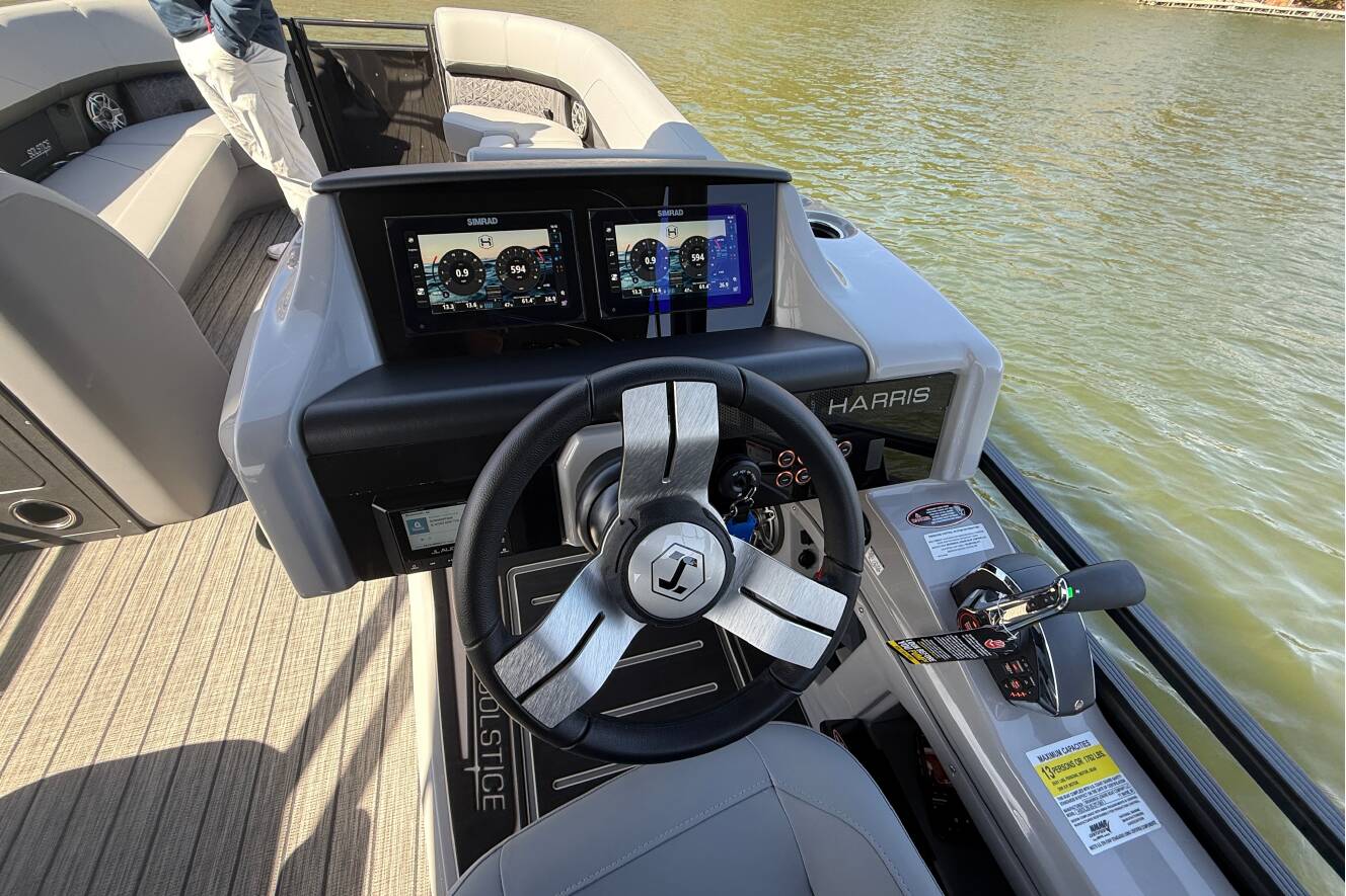 A photo of this 2026 Harris Solstice 250