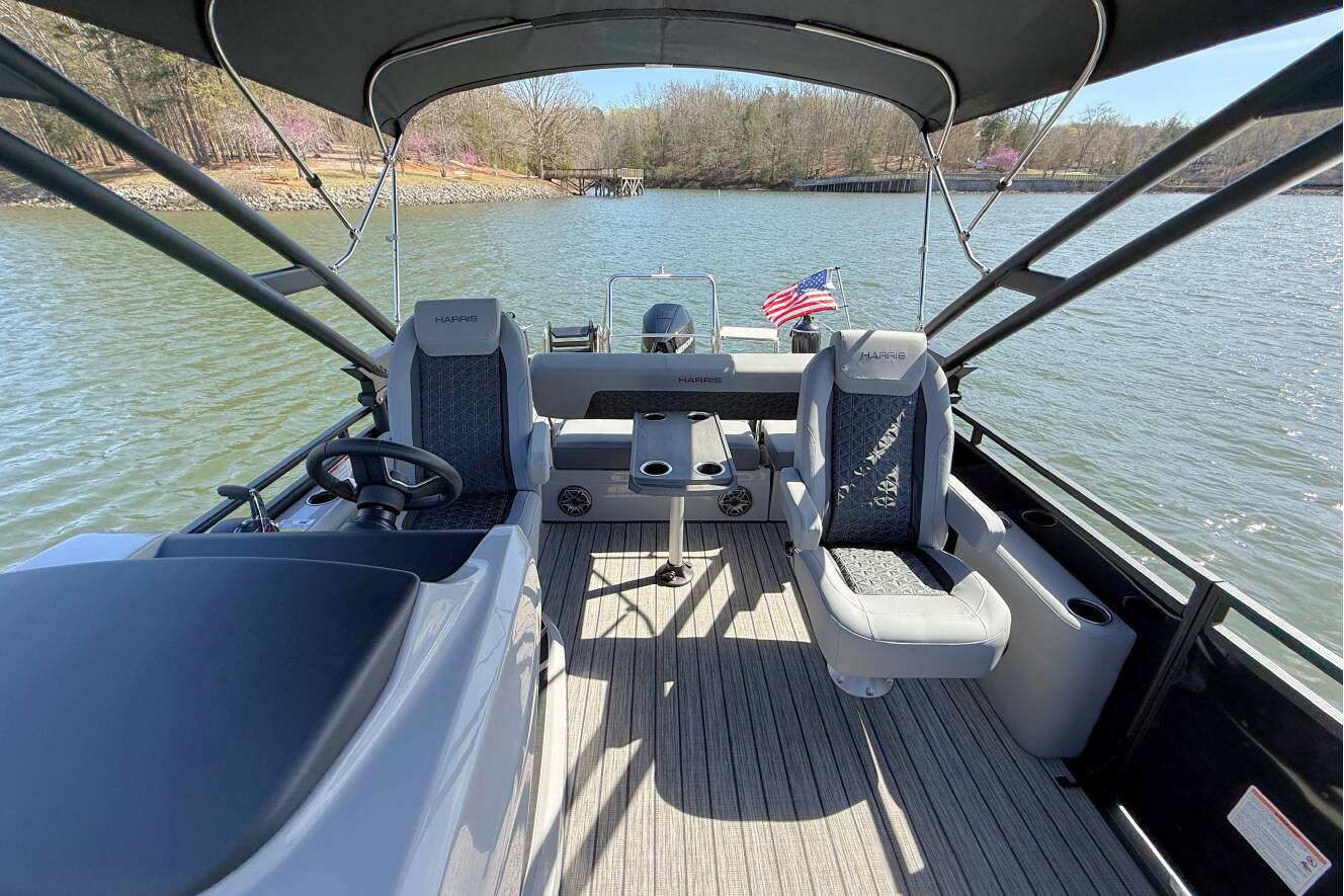 A photo of this 2026 Harris Solstice 250