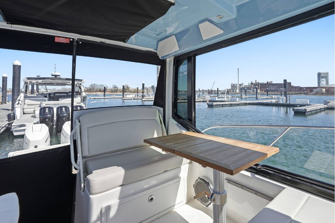 A photo of this 2026 Boston Whaler 325 Conquest